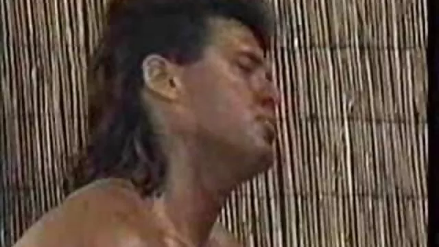 胖乎乎的業餘愛好者和她的男人一起享受強烈的操