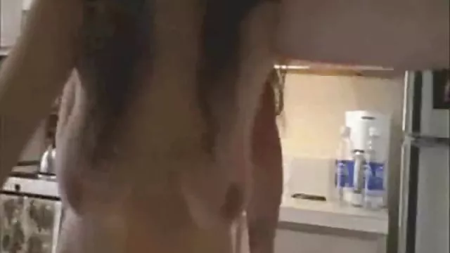 Sierra Skye和她多汁的甜瓜在行動