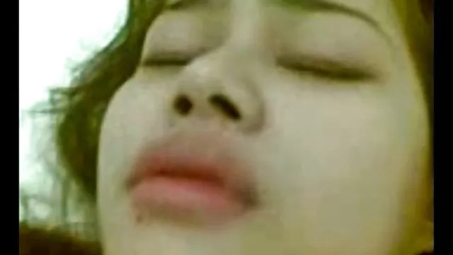 成熟豐滿的黑色和硬公雞