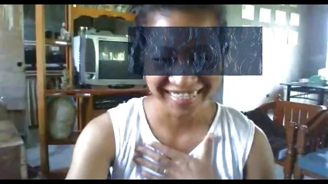 Jessika Forister到達她的船上並抓住了種馬